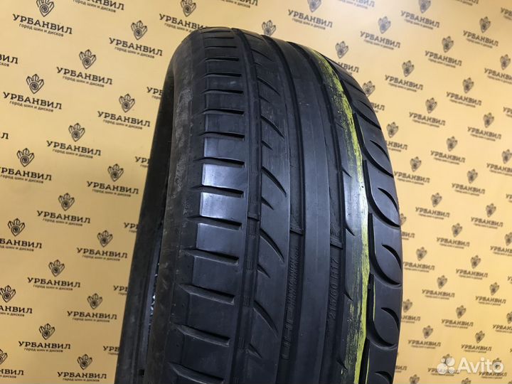 Tigar UHP Ultra High Performance 215/60 R17 96H