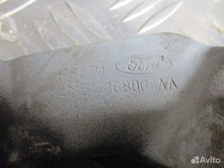 Петля капота Ford Focus 2 1.8 2006г