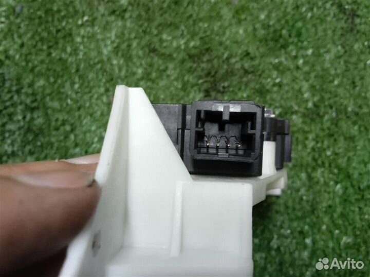 Моторчик заслонки печки Audi A4 (B8) 2007-2015