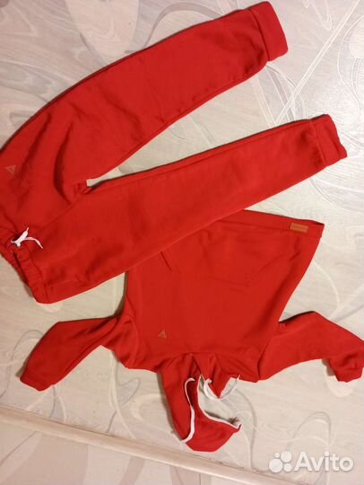 Спортивный костюм