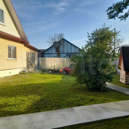 Дом 183 м² на участке 12 сот.