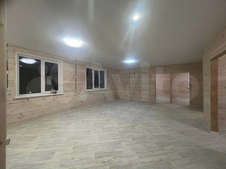 Дом 140 м² на участке 10 сот.