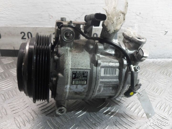 Компрессор системы кондиционирования Mercedes-Benz