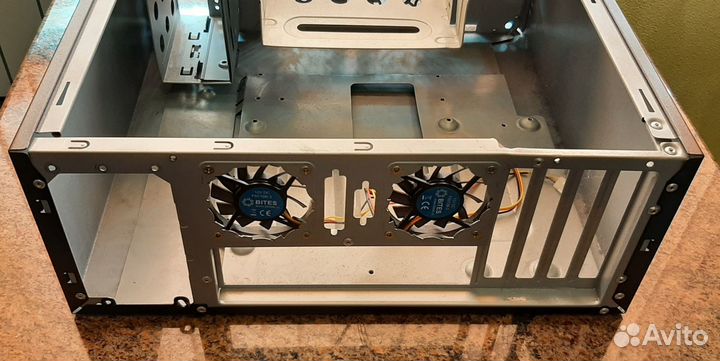 Корпус mATX, Mini-ITX, 2х3.5