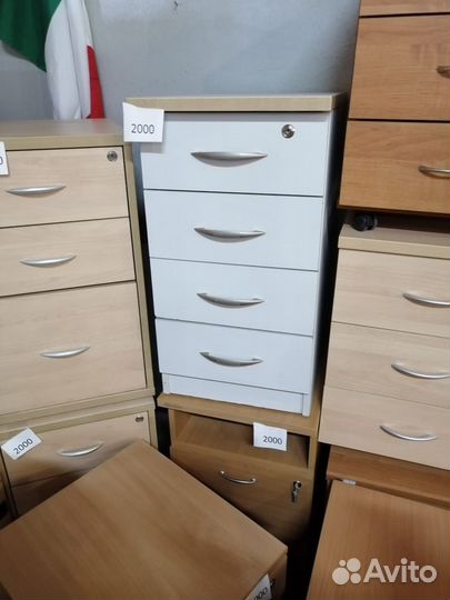 Тумбочка офисная 4 полки