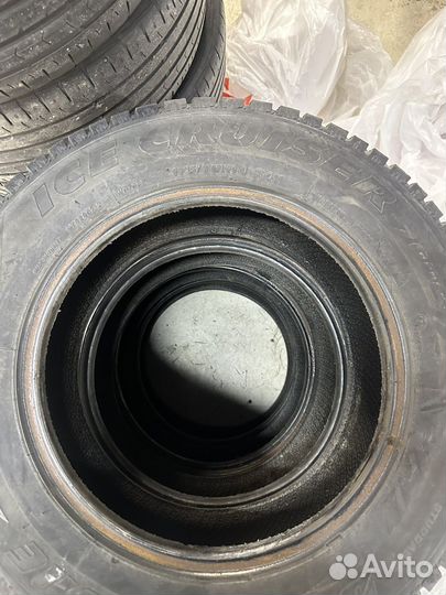 Bridgestone Ice Cruiser 7000 175/70 R14 84T