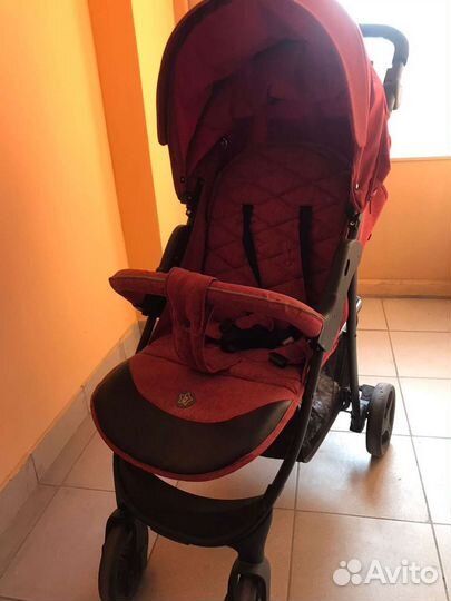 Прогулочная коляска