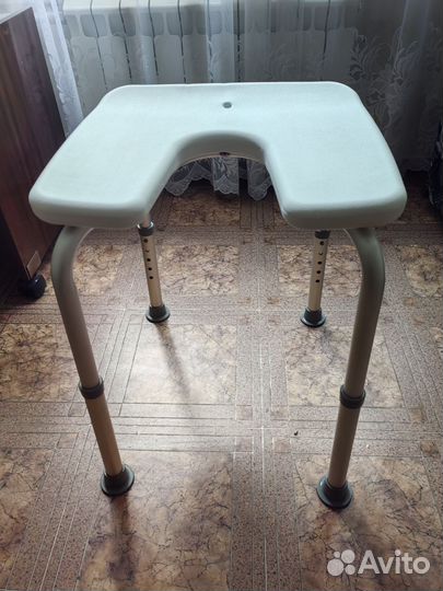 Стул для купания инвалидов