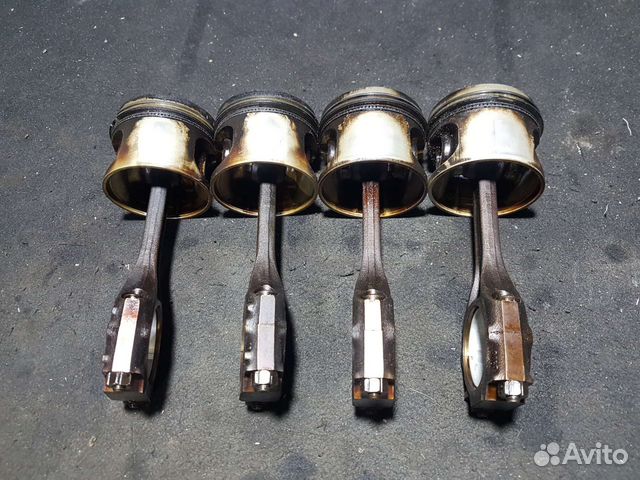 Поршень шатун Volkswagen passat b3 1.6 1F