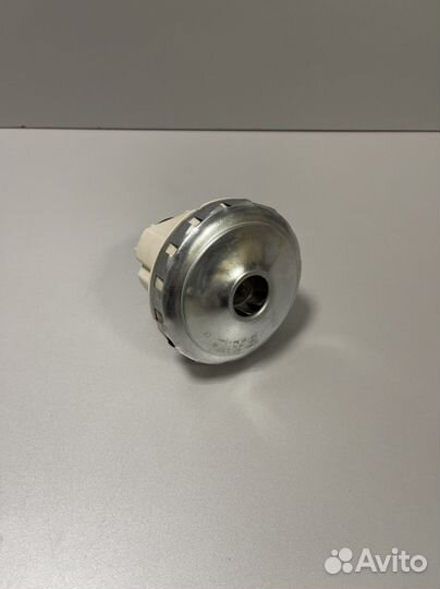 Двигатель для пылесоса Zelmer Bosch