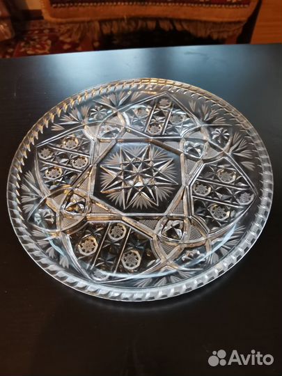 Хрустальный поднос