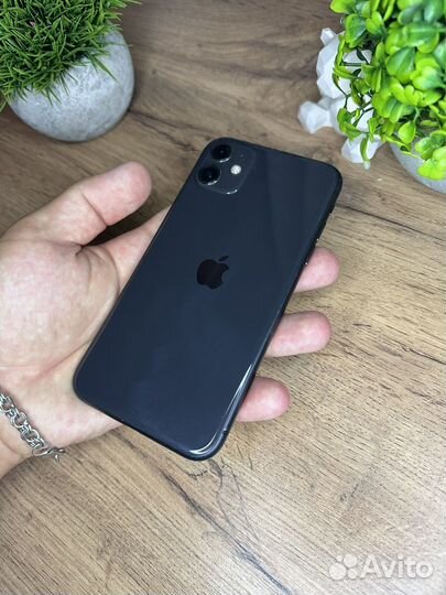 iPhone 11, 64 ГБ