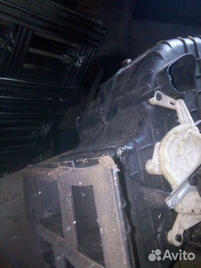 Печь кондиционер тусон 2л 141 л.с в сборе