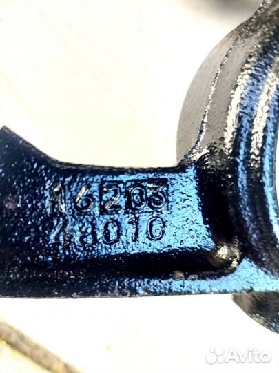 Кронштейн подшипника правого привода камри 50/55