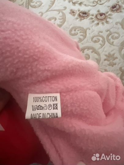 Зимняя куртка новая для маленькой собачки