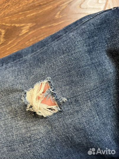 Джинсы stradivarius