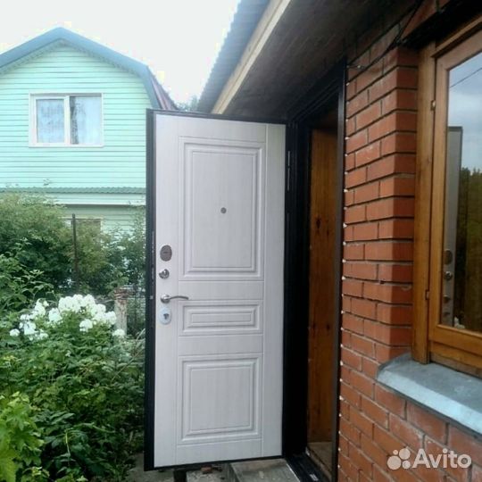 Дверь металлическая