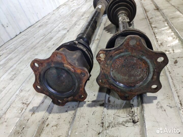 Полуось привод шрус Skoda Octavia A5 лифтбек BXE