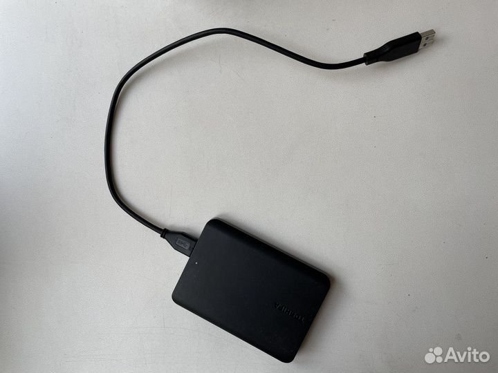 Внешний жесткий диск Toshiba Canvinio Basics 2 тб