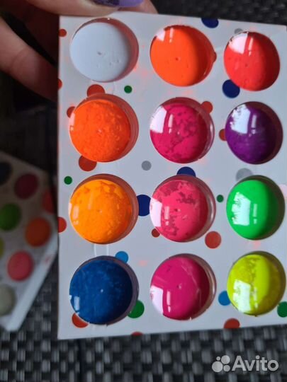 Неоновые пигменты для ногтей и тела