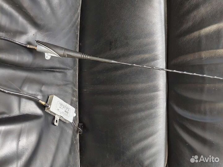 Антенна Mercedes-Benz R170