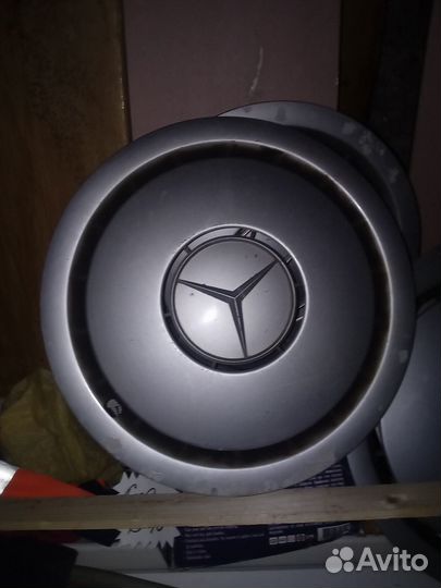 Колпаки размер R 15 Mercedes Bens