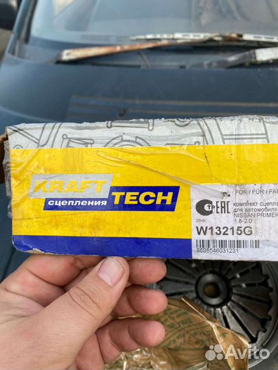 Продам комплект сцепления Ниссан primera