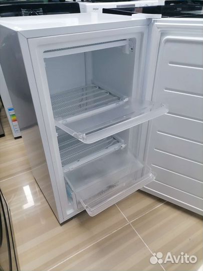 Шкаф морозильный новый в пленках отличный