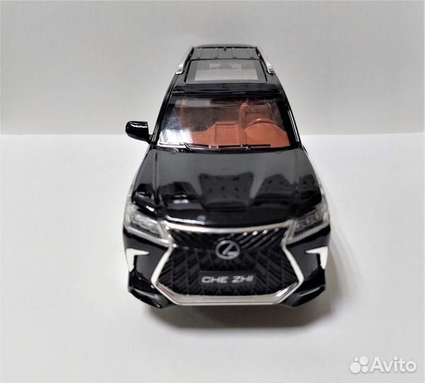 Модели автомобилей 1:24