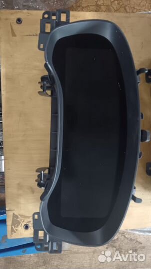 Приборная панель BMW G30/G20/G05 бумеранги