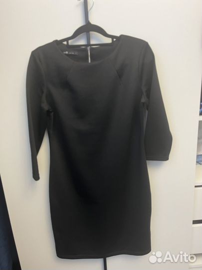 Платье черное