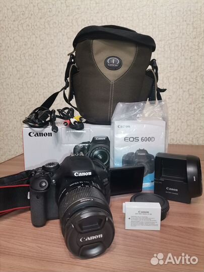 Canon EOS 600D Kit 18-55