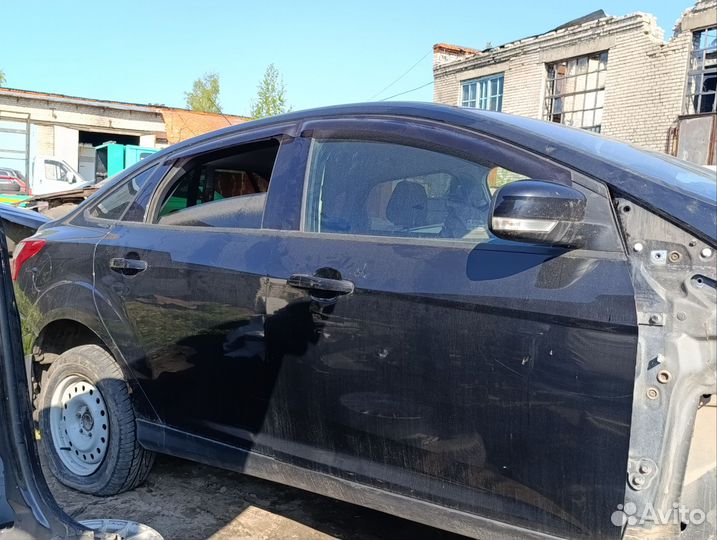 Дверь ford focus 3