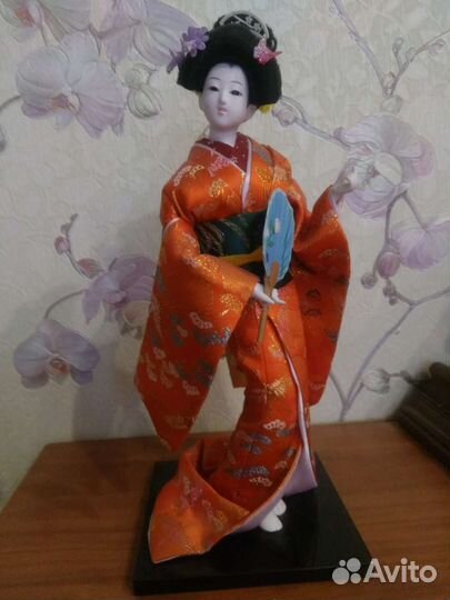 Кукла фарфоровая коллекционная