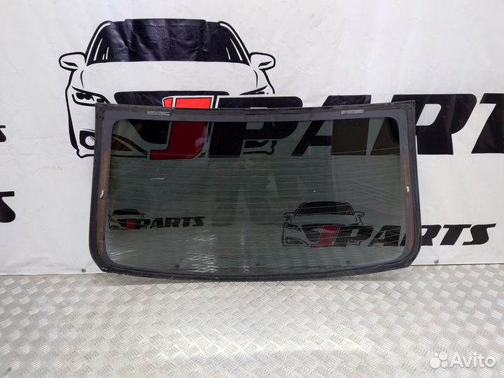 Стекло заднее Mitsubishi Lancer