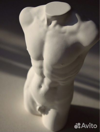 Статуэтка торс обнаженный мужчина / мужской стлуэт