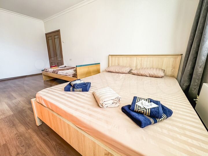 2-к. квартира, 64 м², 17/25 эт.
