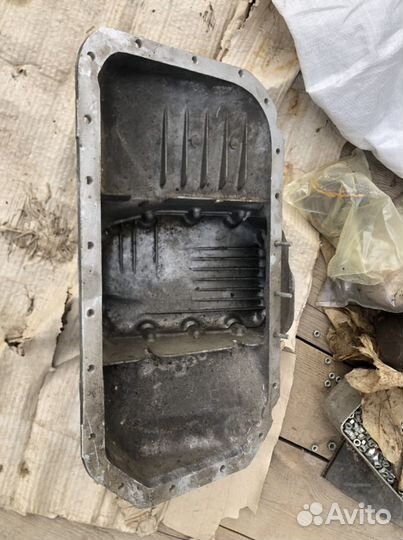 Поддон картер двигателя узам М-412, М-2140