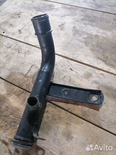 Патрубок охлаждения Opel Antara внедорожник 3.2