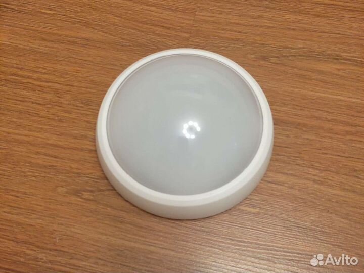 Светодиодные светильники с датчиком движения