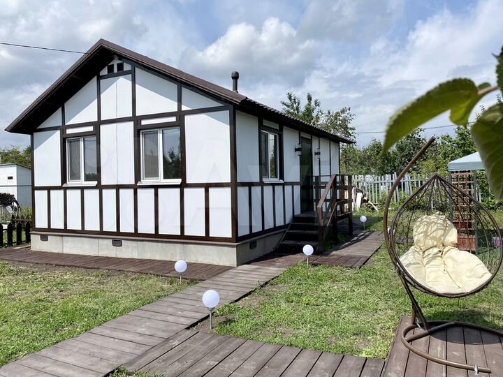 Дом 48 м² на участке 6 сот.