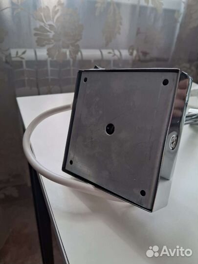 Зеркало с подсветкой 3х увеличение