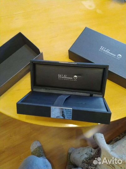 Коробка для подарка кожа