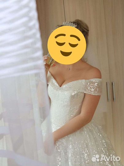 Платье свадебные