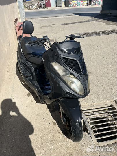 Скутер 150 кубов