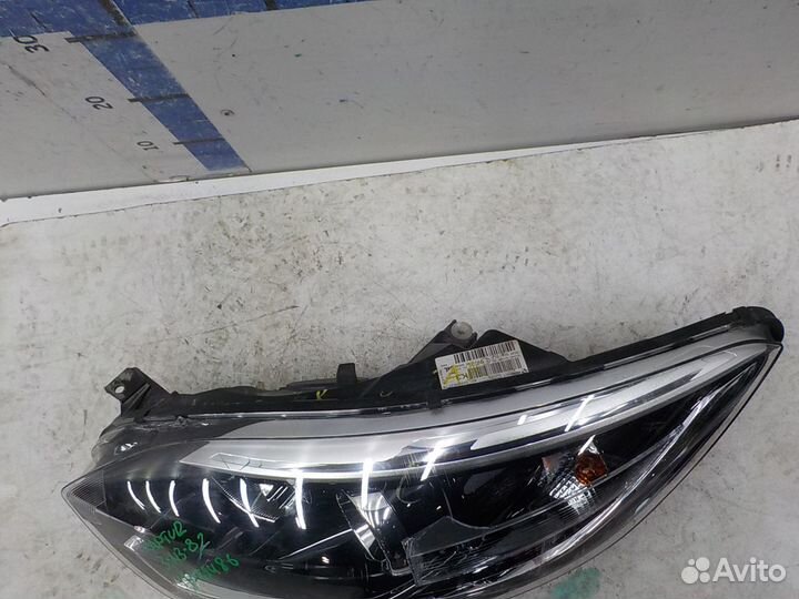 Фара левая на Renault Kaptur
