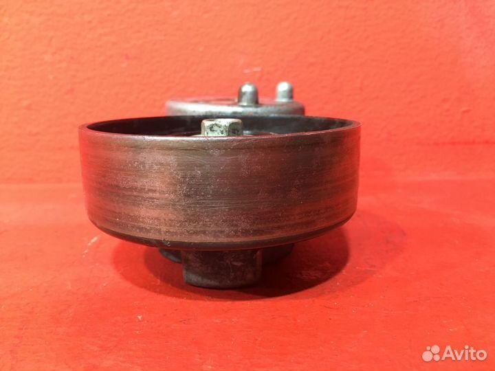 Натяжитель сервисного ремня Land Rover Discovery 3