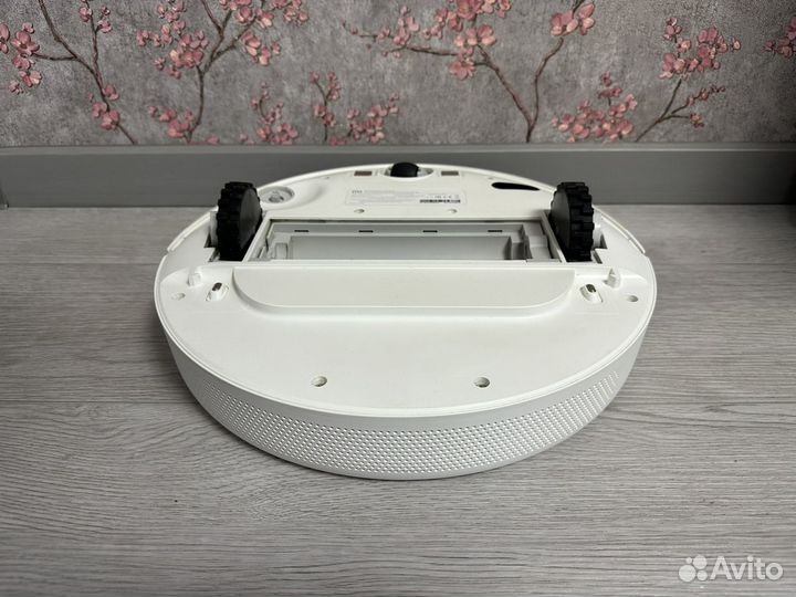 Робот пылесос Xiaomi Mi robot vacuum mop