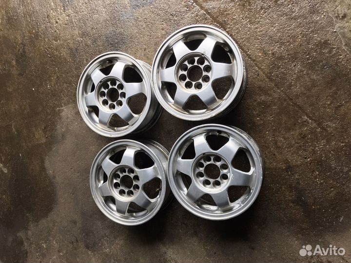 Комплект литых дисков R13 4х100 цо 67.1 ет35