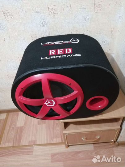 Активный сабвуфер